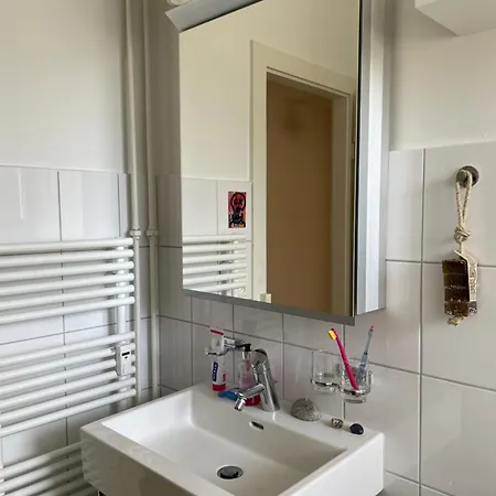 Full In Apartment