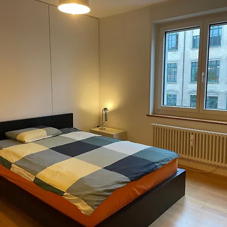 Full In Apartment